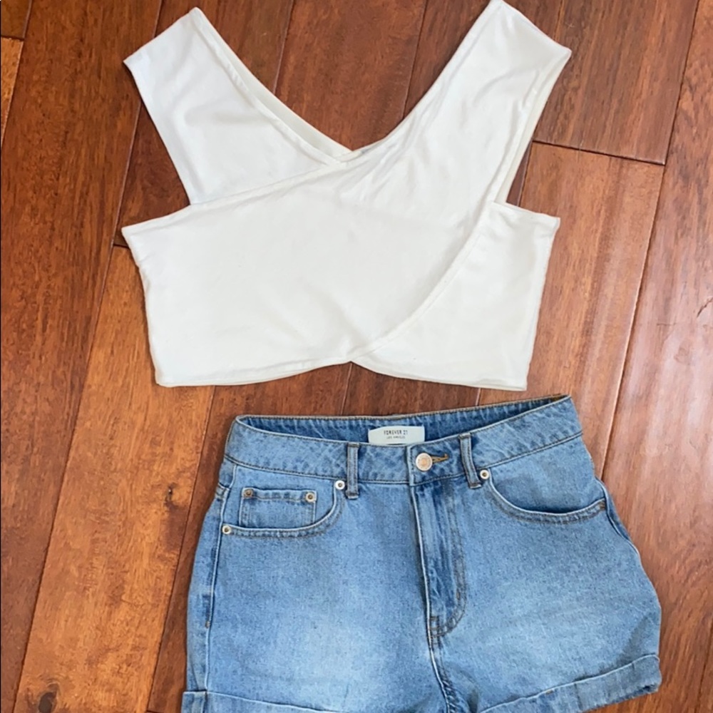 White crop top